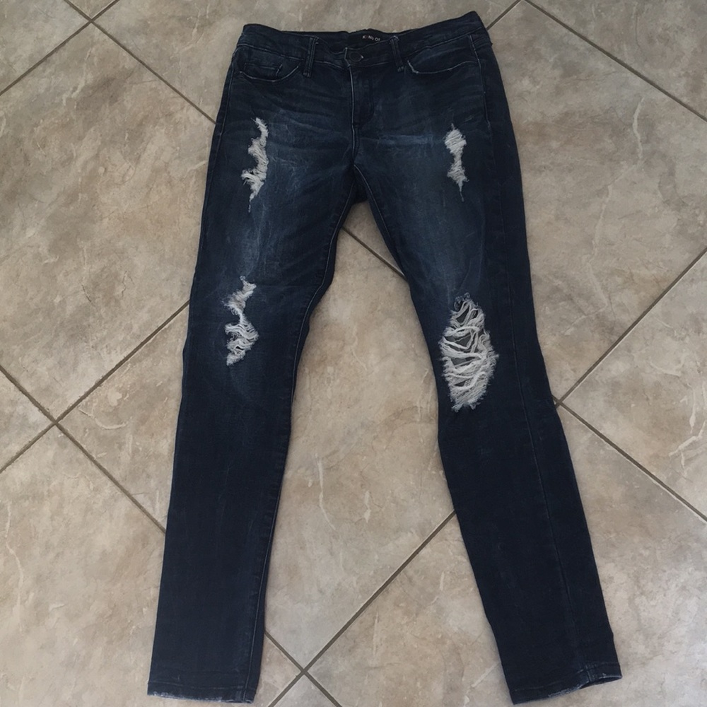 Kiind Of sexy skinny distressed jeans